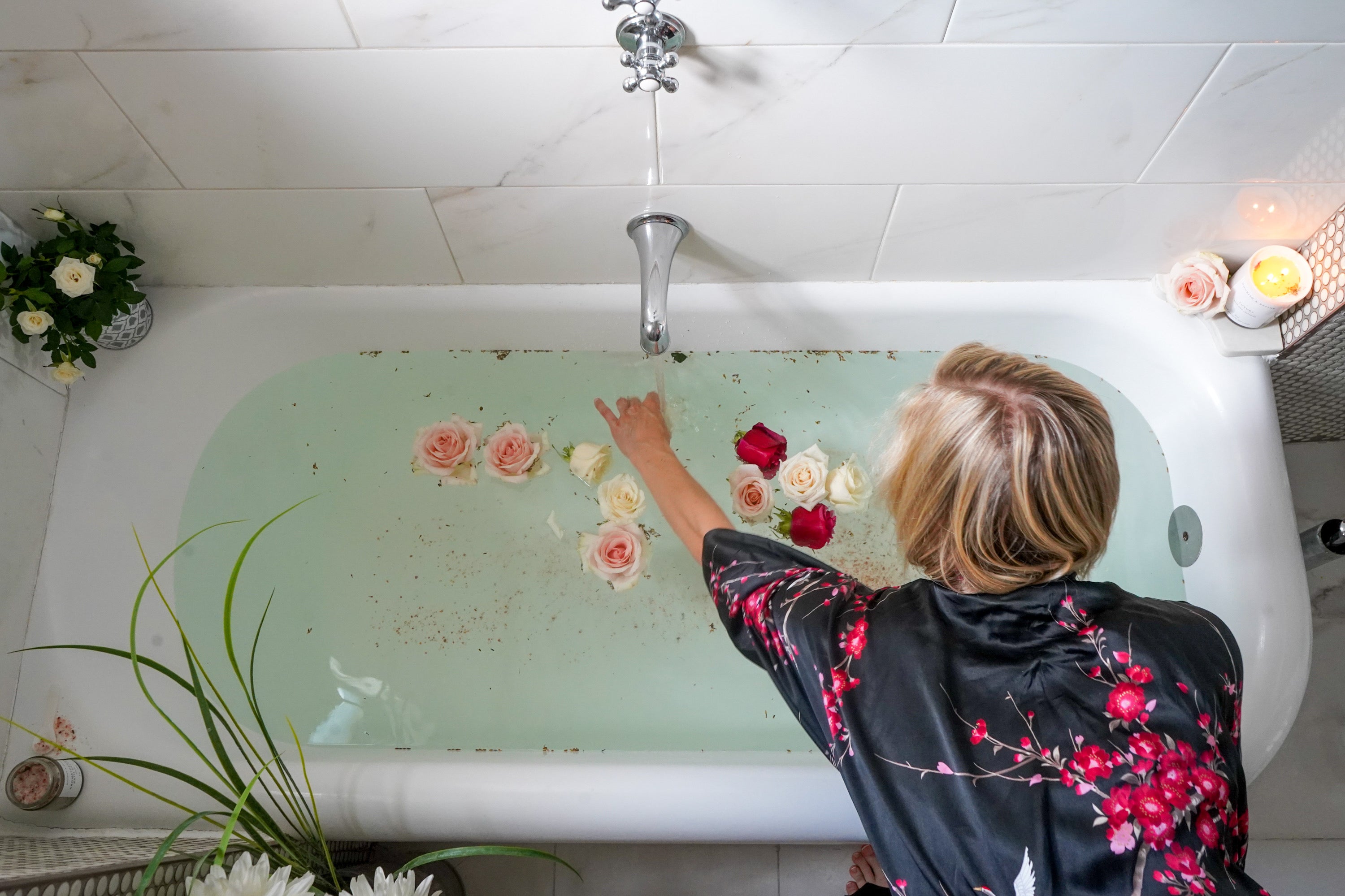 Nourish and Refine Bath Salts